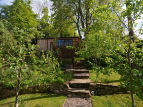 1 bed property in Gilwern Brecon Beacons 75206